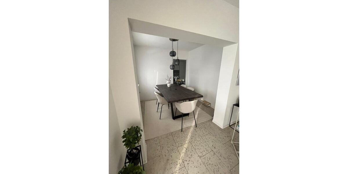 Einfamilienhaus Horn-Bad Meinberg Bad Meinberg - 7 Zimmer, 170 m&sup2;, 279.000&euro; | Angebot:25994810