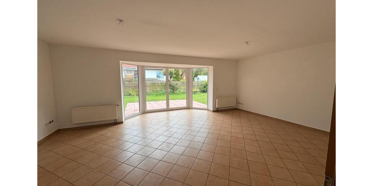 Doppelhaushälfte Nienstädt - 2 Zimmer, 110 m&sup2;, 329.000&euro; | Angebot:26874614
