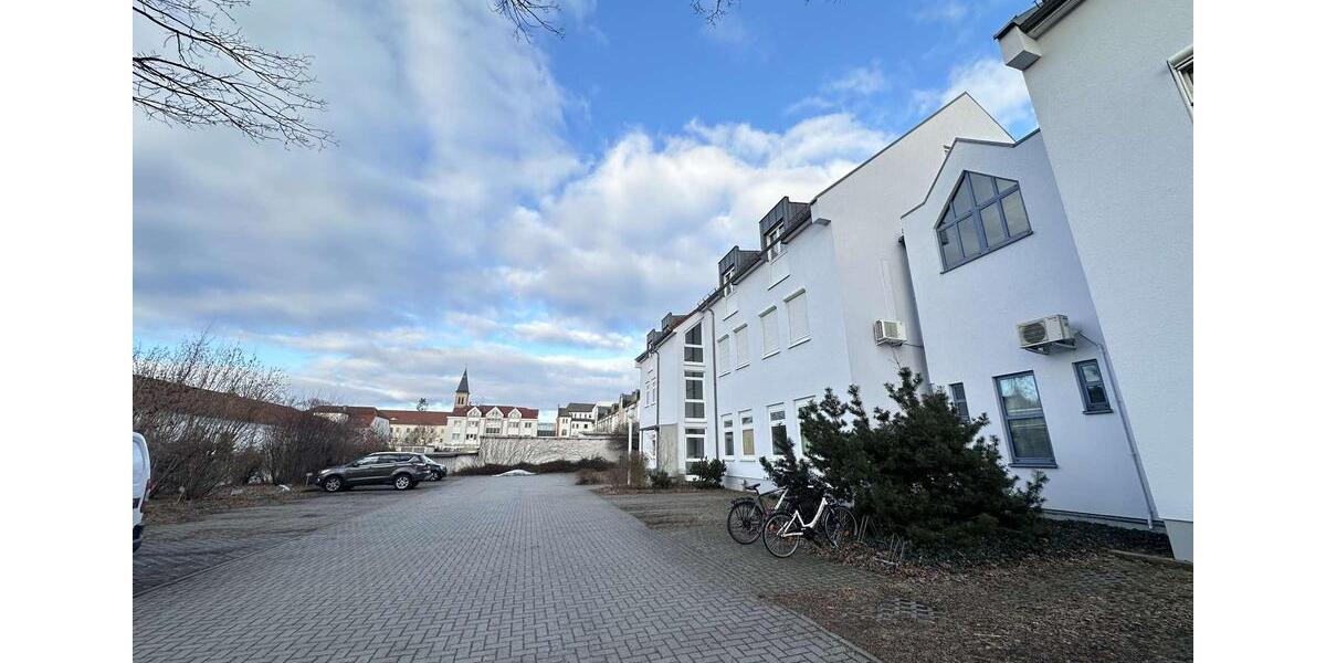 Dachgeschoßwohnung Niesky - 3 Zimmer, 74 m&sup2;, 510&euro; | Angebot:25252696