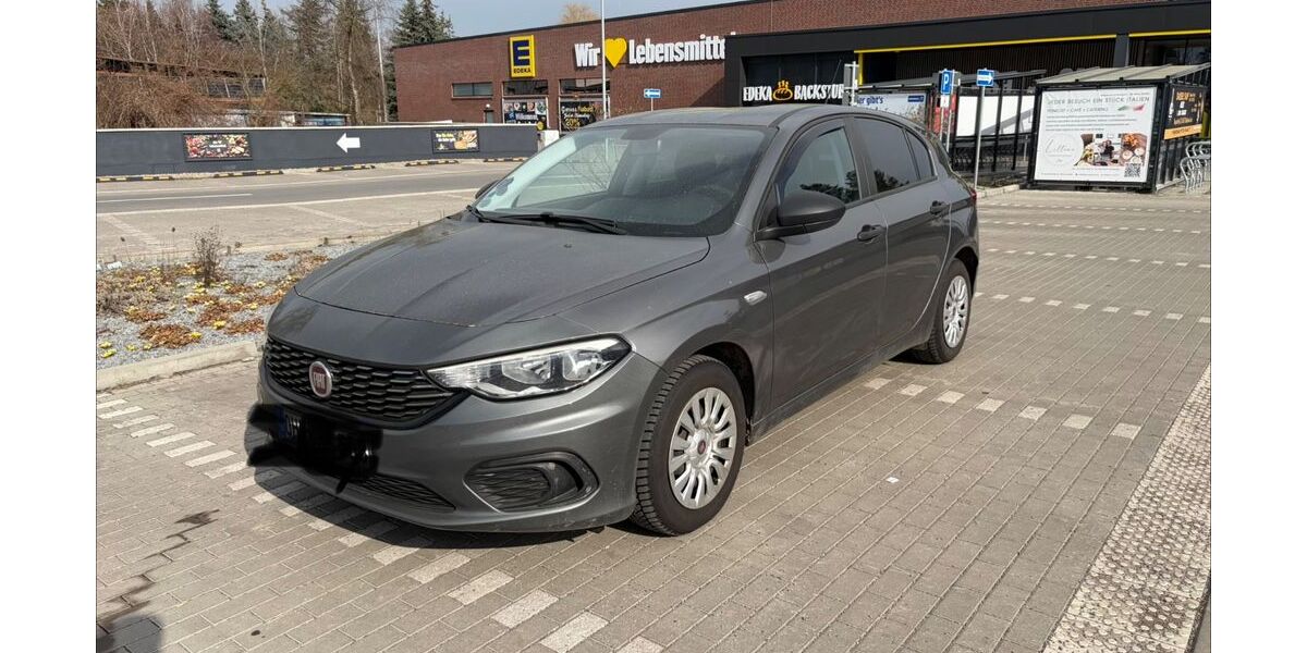 Fiat Tipo 72.000 km 7.900 &euro; Schildow 16552