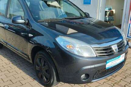 Dacia Sandero 164.258 km 3.499 &euro; Jade 26349