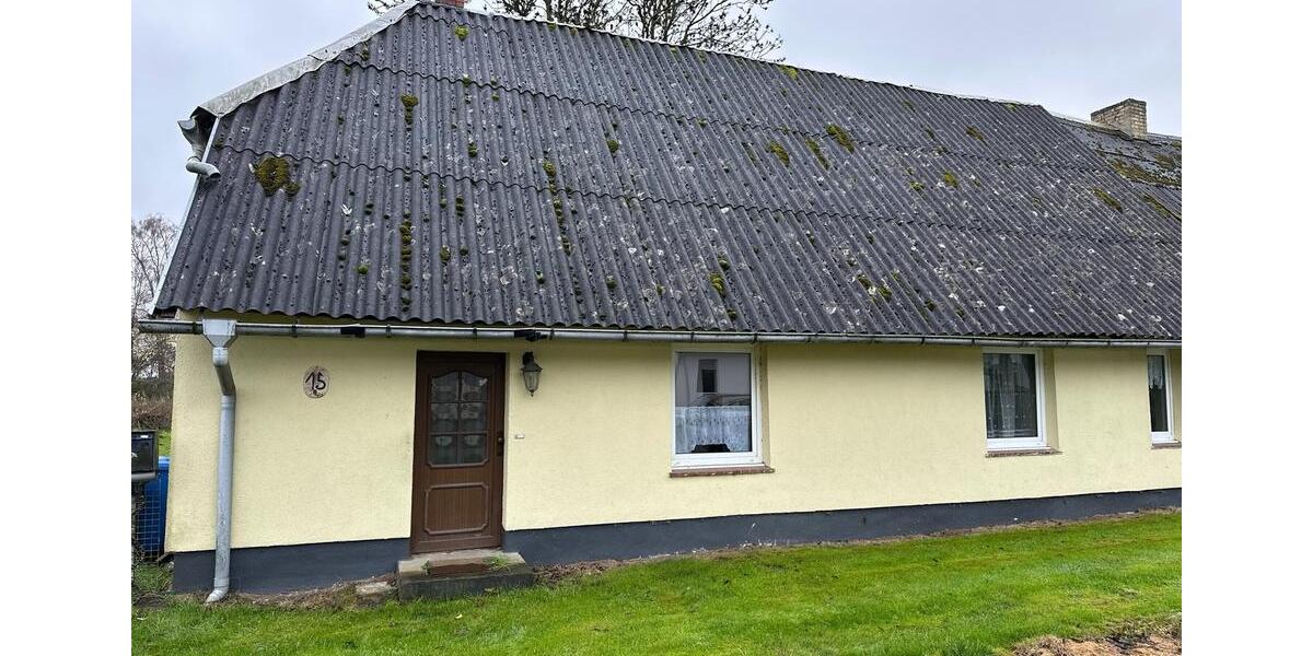 Sanierungsbedürftige Doppelhaushälfte mit Potenzial 5 zimmer