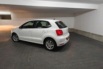 VW Polo 127.500 km 9.500 &euro; Feldkirchen 85622
