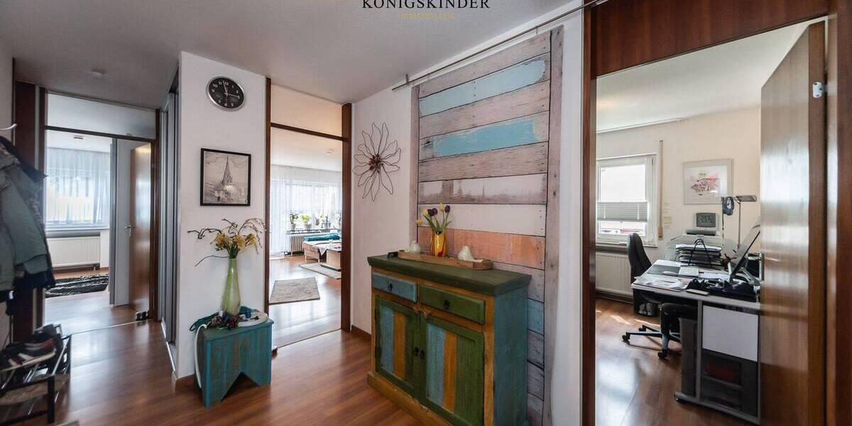 Mehrfamilienhaus, Wohnhaus Esslingen am Neckar Sulzgries - 6 Zimmer, 148 m&sup2;, 650.000&euro; | Angebot:26833715