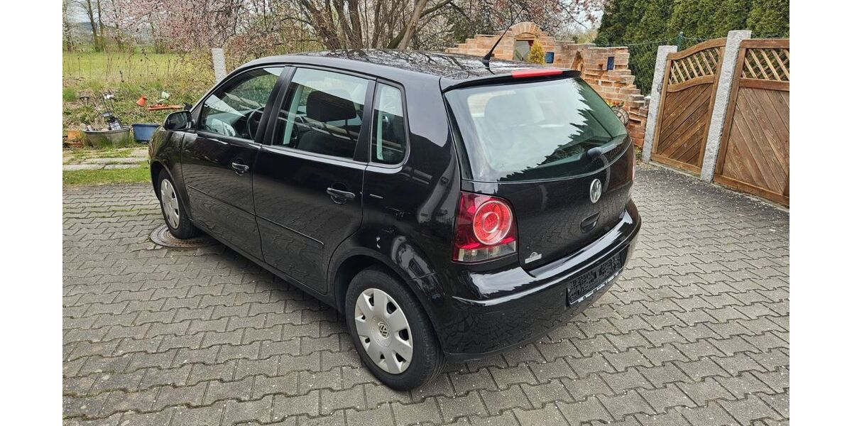 VW Polo 121.931 km 2.600 &euro; Ampfing 84539