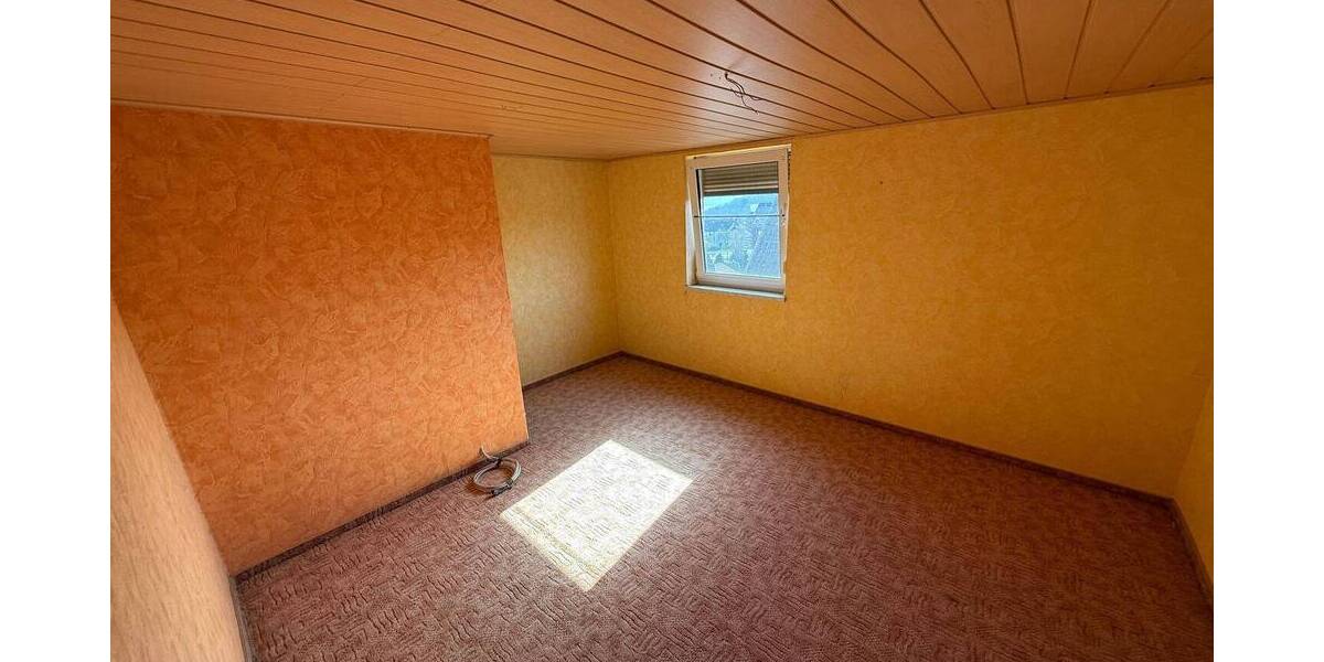 Etagenwohnung Walldorf Walldorf - 7 Zimmer, 118 m&sup2;, 19.900&euro; | Angebot:26260012