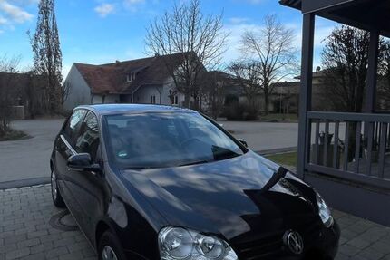 VW Golf 115.000 km 3.200 &euro; Egg 87743