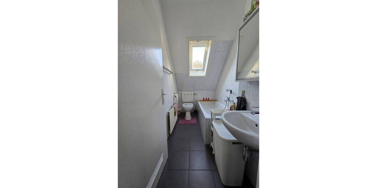 Doppelhaushälfte Ruppichteroth - 6 Zimmer, 124 m&sup2;, 270.000&euro; | Angebot:26233832