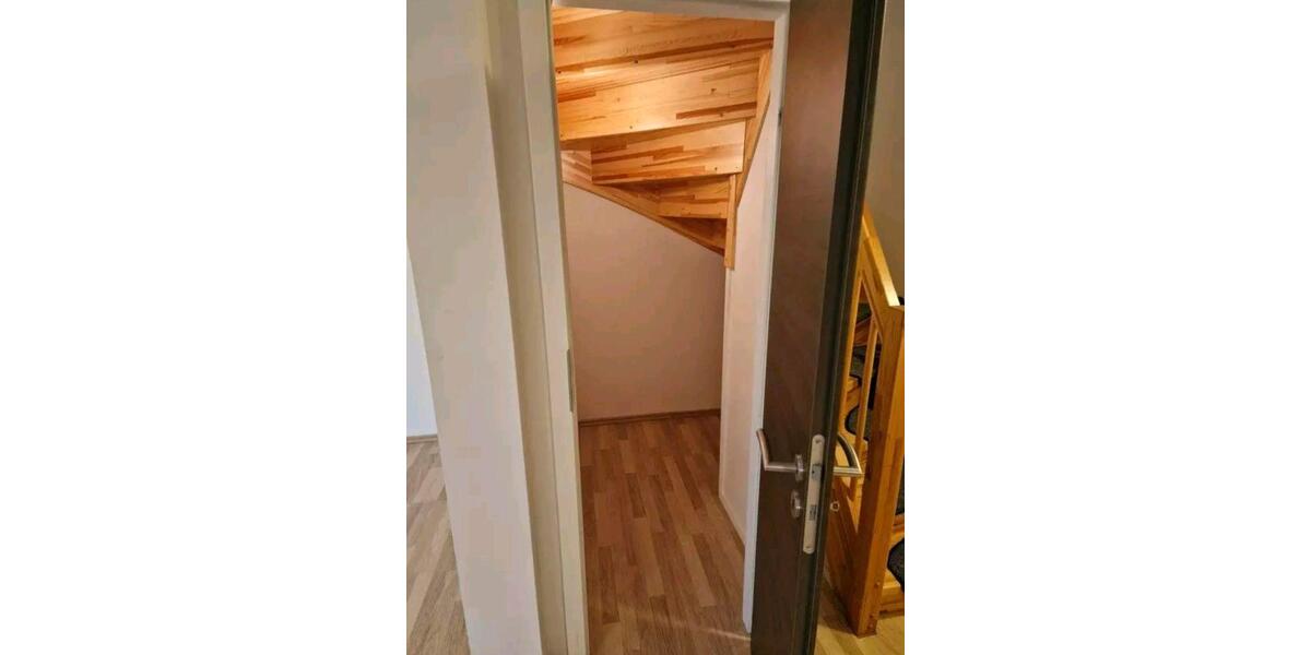 Reihenhaus Schenefeld - 5 Zimmer, 115 m&sup2;, 1.790&euro; | Angebot:25614255