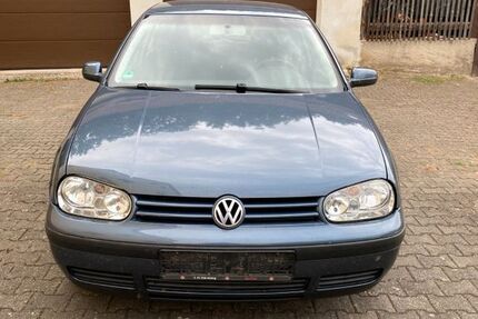 VW Golf 304.800 km 2.000 &euro; Pottenstein 91278
