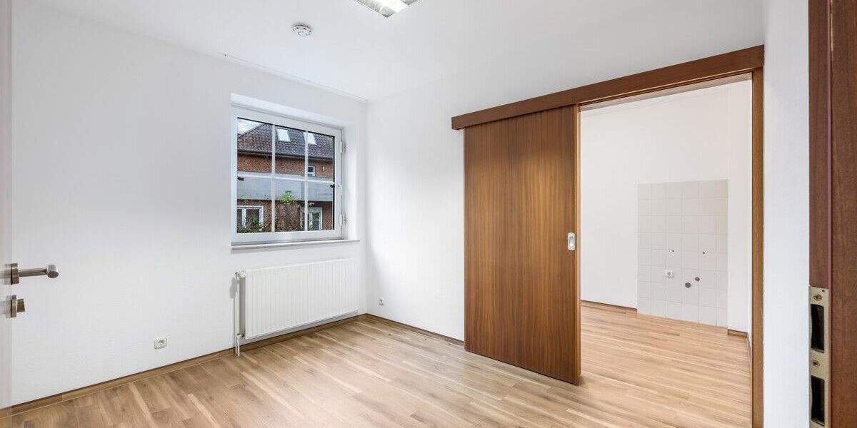 Gewerbeobjekt Lauenburg - 8 Zimmer, 188 m&sup2;, 300.000&euro; | Angebot:25670979