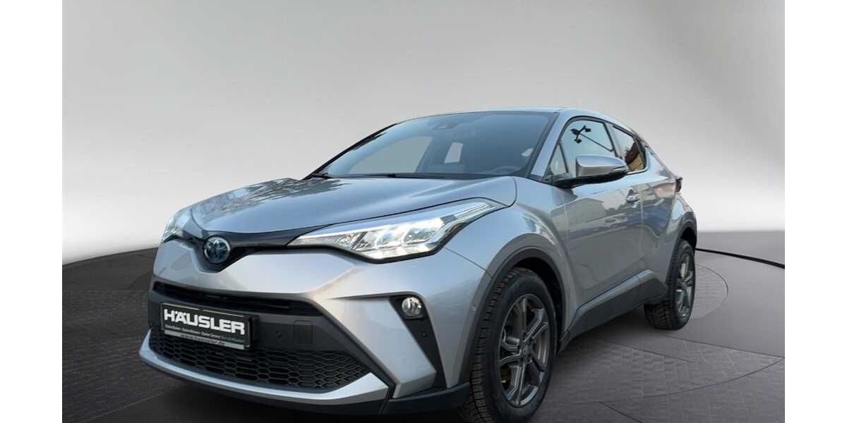 Toyota C-HR 12.228 km 22.950 &euro; München 81673