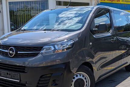 Opel Vivaro 198.514 km 16.450 &euro; Würzburg 97078
