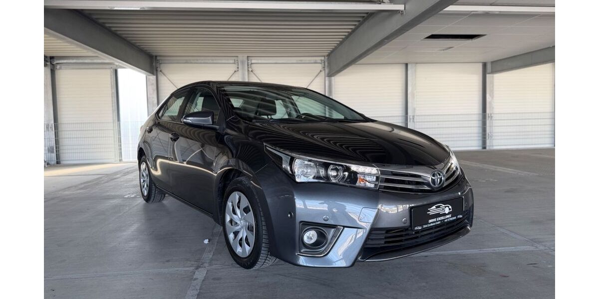 Toyota Corolla 119.000 km 13.499 &euro; München 81249