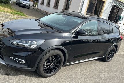 Ford Focus 62.000 km 18.100 &euro; Gaggenau 76571