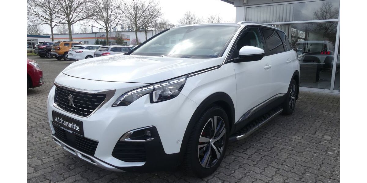 Peugeot 5008 98.566 km 24.490 &euro; Dessau-Roßlau 06847