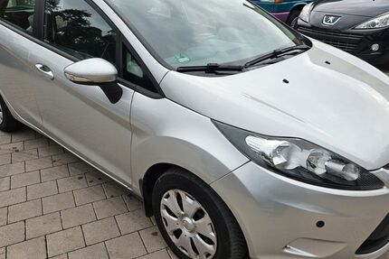 Ford Fiesta 165.265 km 3.450 € Lachen-Speyerdorf 67435