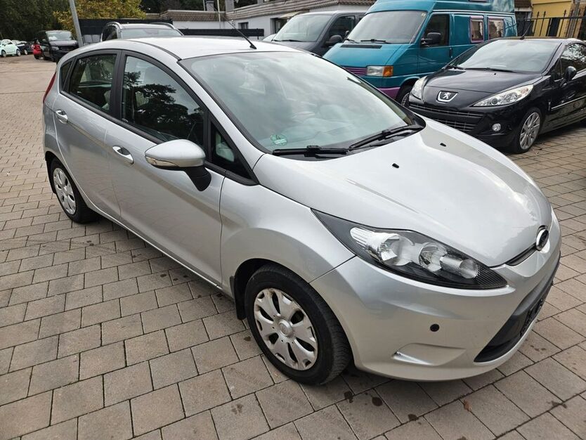 Ford Fiesta 165.265 km 3.450 € Lachen-Speyerdorf 67435