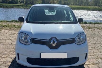 Renault Twingo 41.868 km 8.995 &euro; Dresden 01099