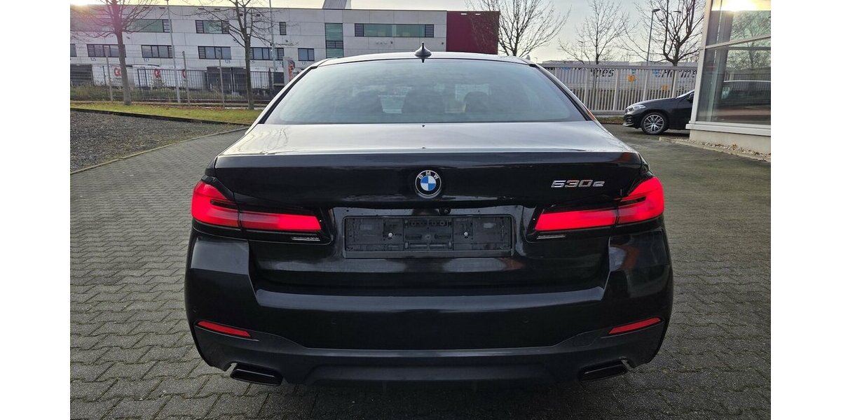BMW 530e Aut. Limousine M Sportpaket 99.580 km 27.500 &euro; Wilsdruff 01723