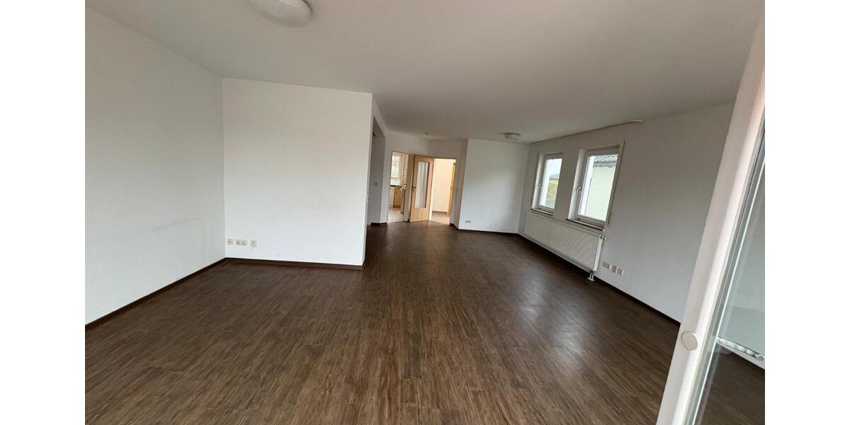 Doppelhaushälfte Weiden in der Oberpfalz - 5 Zimmer, 135 m&sup2;, 1.800&euro; | Angebot:25150280