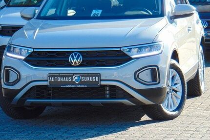 VW T-Roc 20.535 km 21.990 &euro; Neumünster 24537