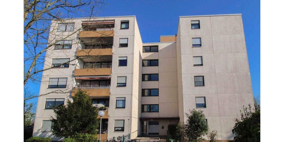 Kurzfristig beziehbar: 4-Zi.-ETW mit Balkon und Stellplatz in Linkenheim-Hochstetten 4 zimmer