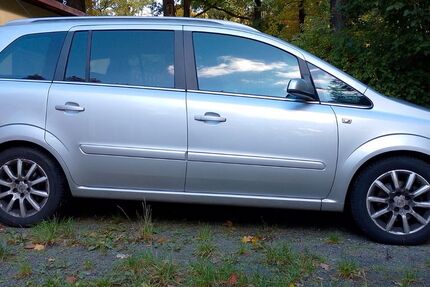 Opel Zafira 191.500 km 1.600 € Dresden 01099