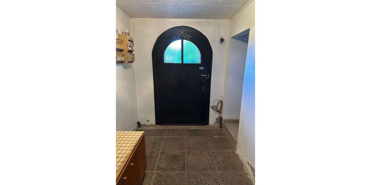 Bungalow - EinZweifamilienhaus mit Wintergarten und tollem Ausblick - Einfamilienhaus Unterwellenborn | Angebot:25809411