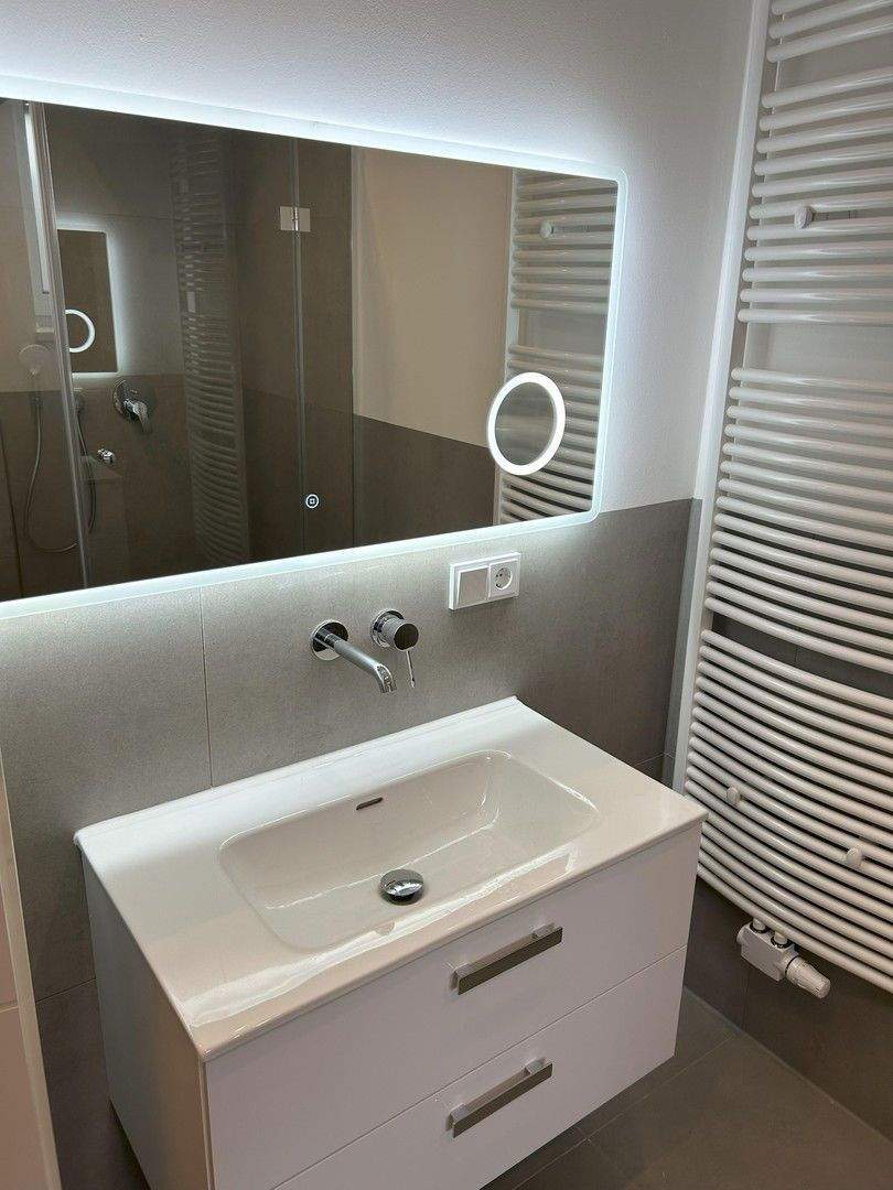 1 WG Zimmer frei in 2-Zimmer Wohnung 1 zimmer