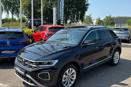VW T-Roc 16.951 km 24.420 € Dillingen 89407