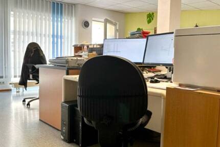 Gewerbeobjekt Geyer - 2 Zimmer, 80 m&sup2;, 300&euro; | Angebot:25744558