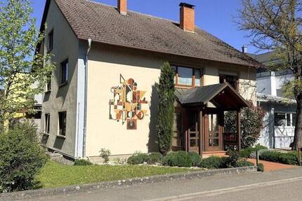 Haus Ettenheim - 1 Zimmer, 261 m&sup2;, 695.000&euro; | Angebot:26786998
