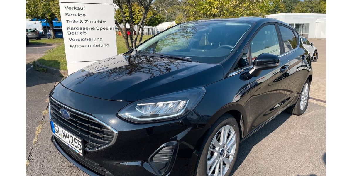 Ford Fiesta 19.400 km 18.790 &euro; Görlitz 02827