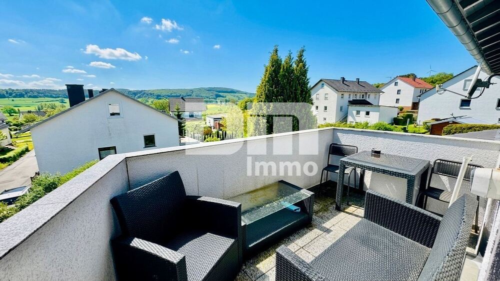 (R)eserviert!Sanierter Zweigenerationen-Traum mit Pooloase und autarker Zukunftsvorsorge - Zweifamilienhaus Trendelburg | Angebot:26727888