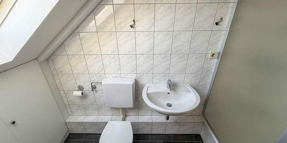 Mehrfamilienhaus, Wohnhaus Stolberg (Rheinland) / Büsbach Büsbach - 7 Zimmer, 173 m&sup2;, 345.000&euro; | Angebot:25742452