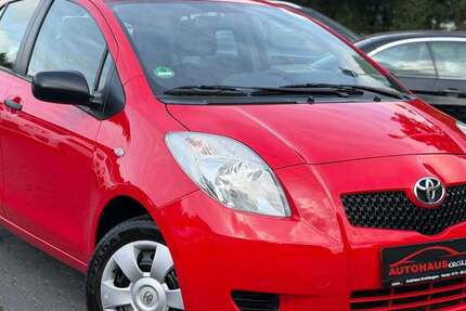 Toyota Yaris 146.400 km 3.999 &euro; Kirchlengern 32278