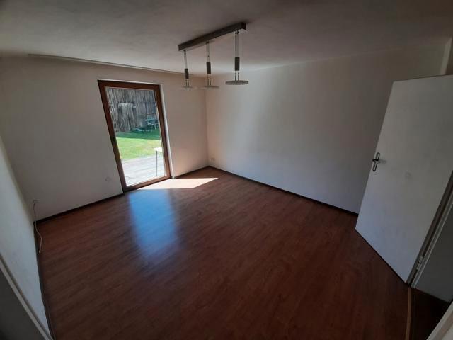 Erdgeschoßwohnung Viechtach - 4 Zimmer, 80 m&sup2;, 740&euro; | Angebot:26449999