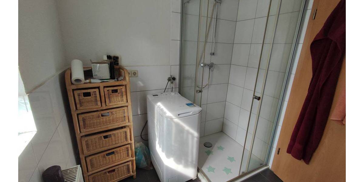 Zimmer Sonneborn - 2 Zimmer, 57 m&sup2;, 395&euro; | Angebot:26064382