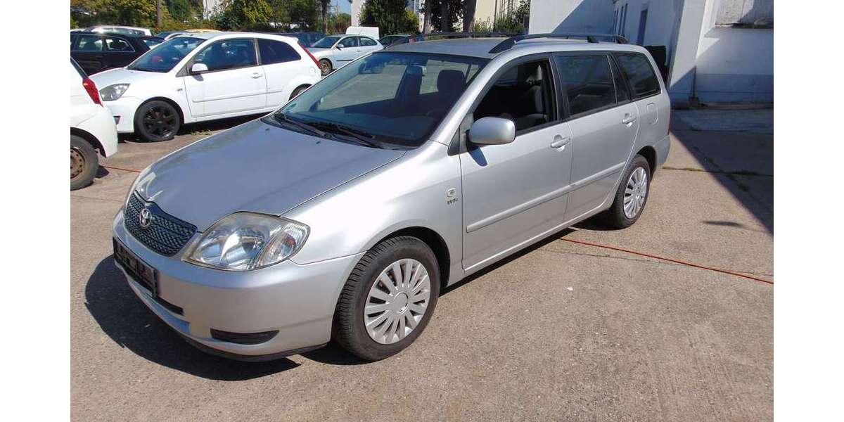 Toyota Corolla 131.000 km 3.999 &euro; Meissen 01662