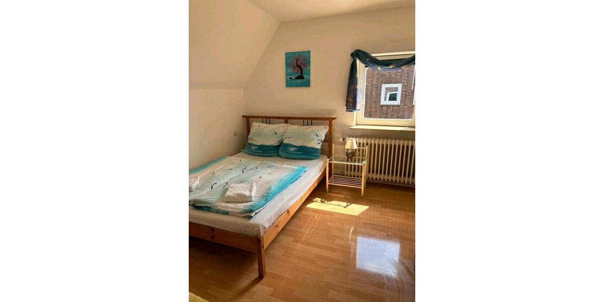 Dachgeschoßwohnung Wilhelmshaven Altengroden - 3 Zimmer, 50 m&sup2;, 57.000&euro; | Angebot:26869032