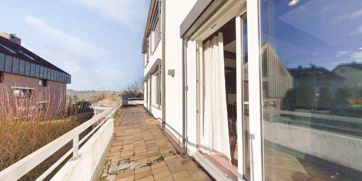 Etagenwohnung Remseck Neckarrems - 7 Zimmer, 226 m&sup2;, 799.000&euro; | Angebot:24847873