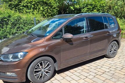 VW Touran 184.000 km 9.990 &euro; Alheim 36211