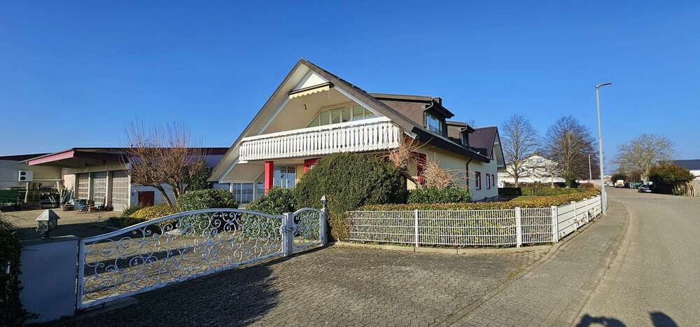 Büro in Merdingen 1.200.000 € 411 m²