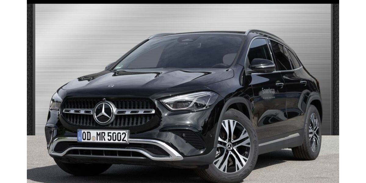 Mercedes-Benz GLA 200 9.999 km 44.950 &euro; Bad Oldesloe 23843