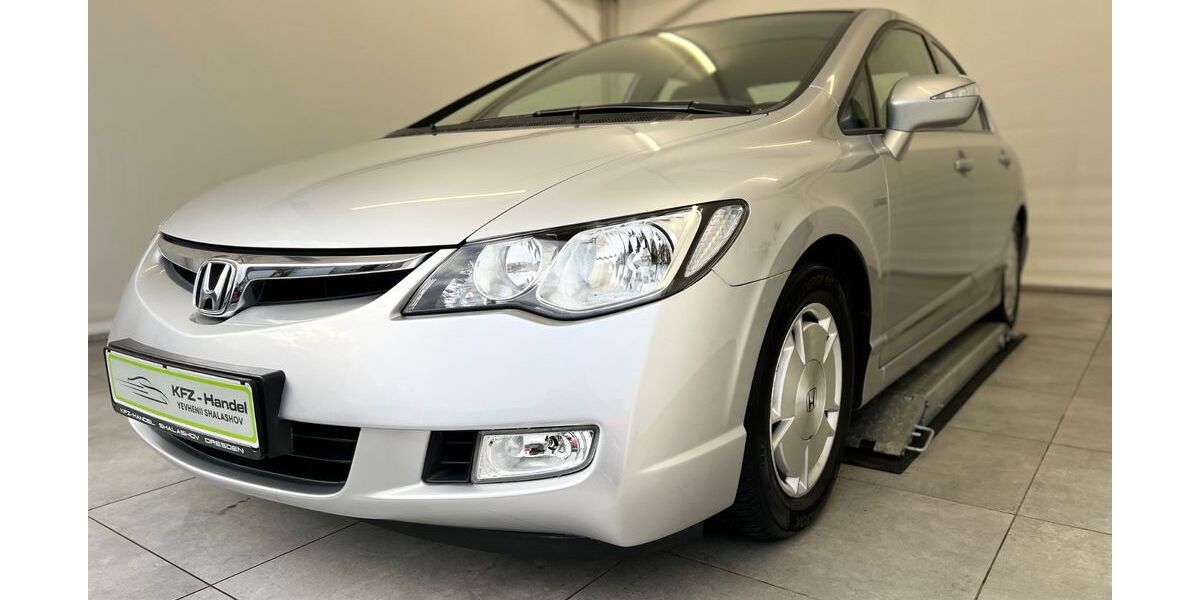 Honda Civic 140.000 km 5.370 &euro; Dresden 01067