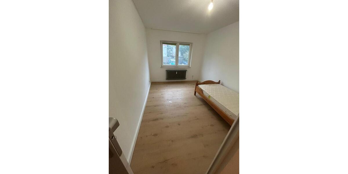 Etagenwohnung Saarbrücken Scheidt - 1 Zimmer, 26 m&sup2;, 190.000&euro; | Angebot:26459137