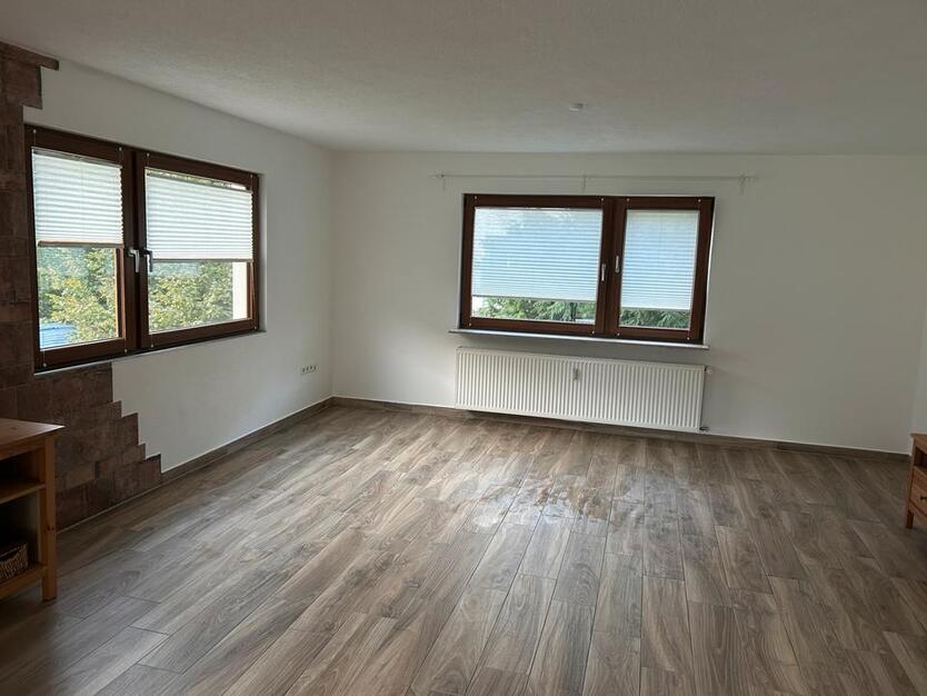 Vermiete schöne 2 Zi. Wohnung in Enzklösterle
