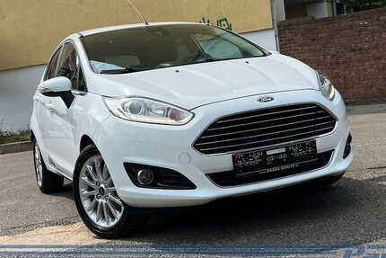 Ford Fiesta 1.0 EcoBoost Individual Start/Stop 100.000 km 6.990 € Berlin 13187