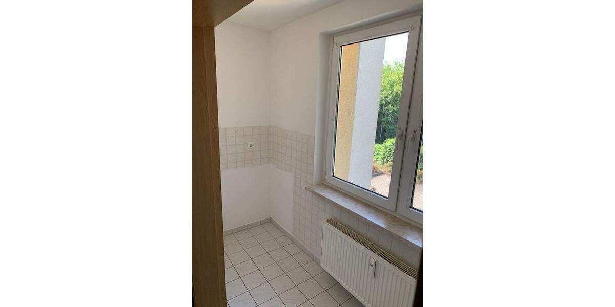 Etagenwohnung Halle (Saale) Radewell-Osendorf - 2 Zimmer, 50 m&sup2;, 400&euro; | Angebot:26433804